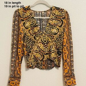 Free People Boho Paisley sz S long sleeve Cropped Blouse vneck boho casual y2k